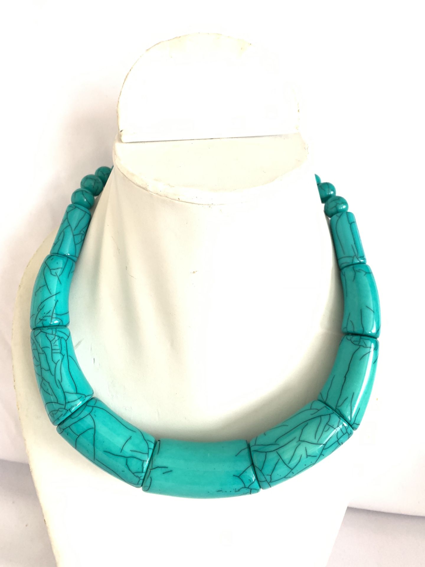 Unique Chunky Choker Necklace