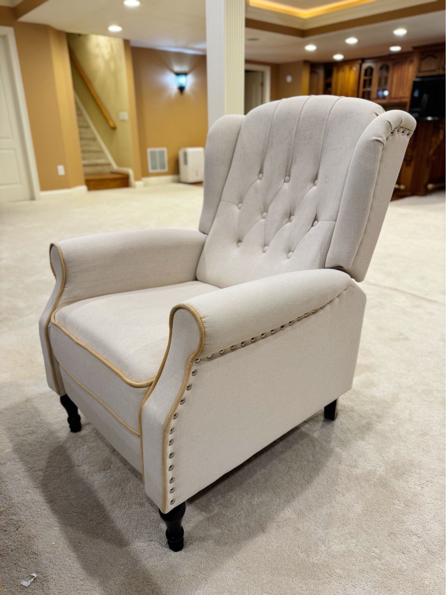 Accent Chair recliner
