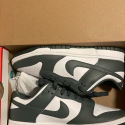 Dark Green And White Nike Dunks 
