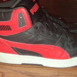 Puma Sneakers Size 6