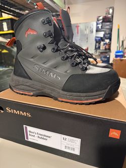 SIMMS MEN'S FREESTONE WADING BOOT SIZE 12- RUBBER SOLE