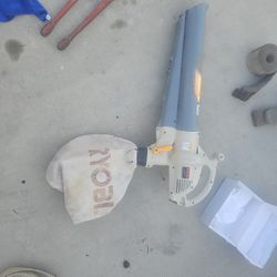 RYOBI ELECTRIC LEAF BLOWER/SUCKER