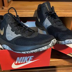 Basketball Mid Tops (NEW) 