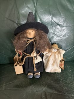 Lizzie High Doll, Witch & Ghost