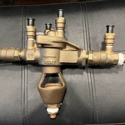 Backflow Preventer (RPZ VALVE)