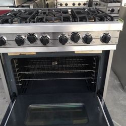 VIKING PROFESSIONAL Stove 36”