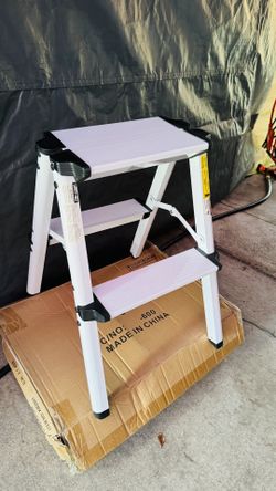 Folding 2 Step Stool Light Weight Aluminum Step Ladder, 250 lbs Capacity (19"H)