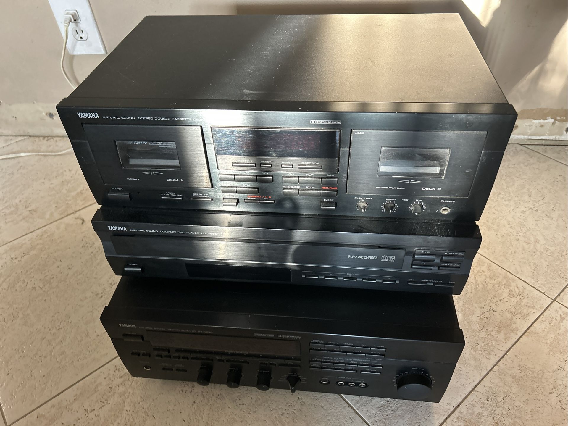 Yamaha Natural Sound Stereo Reciever RX-V990/Double Cassette Deck KXW492/CDC 565
