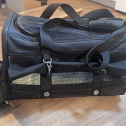 Sherpa Wheeled Soft Kennel, Suitable for Airplane Travel