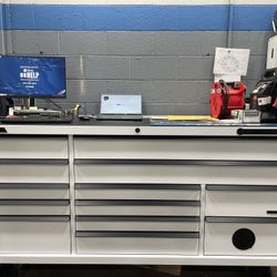 Cornwell Arca 79” Tool Box