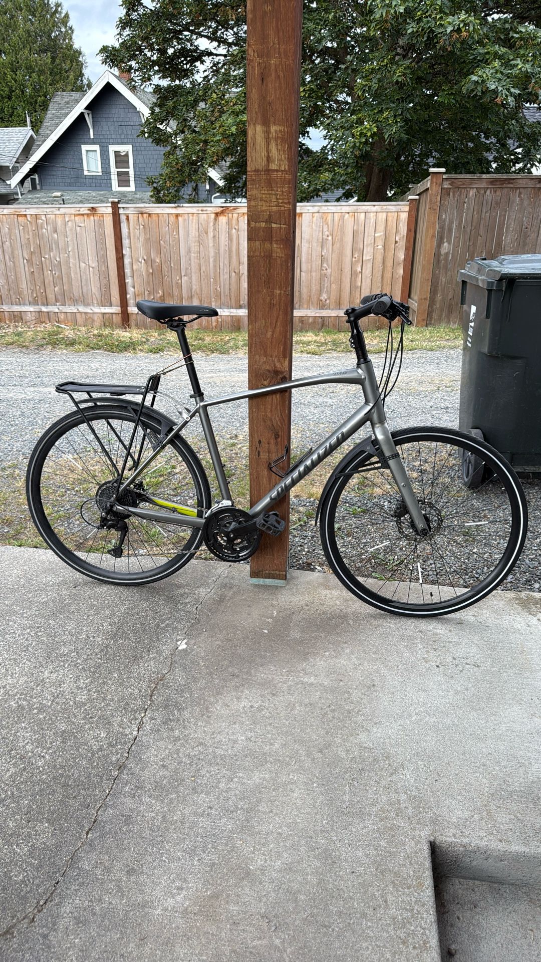 Specialized Sirrus Bike