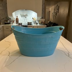 Plastic Laundry Tote