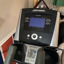 Life Fitness Elliptical 