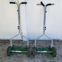 Scott's Manual Walk Behind Push Reel Lawn Mower