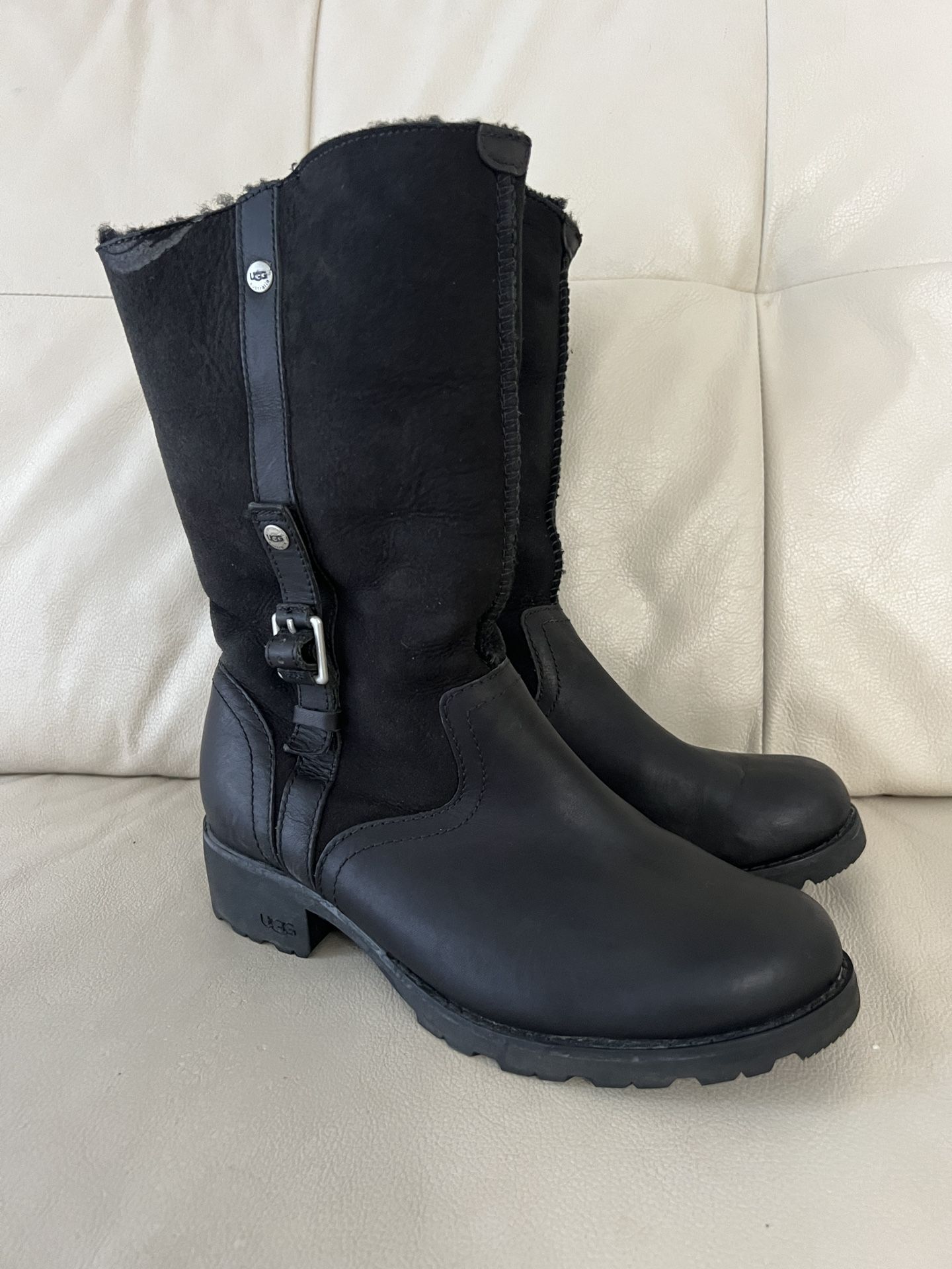 UGG Boots - Black Lug Sole with Buckle, Size 7