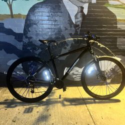 Cannondale mountain bike 