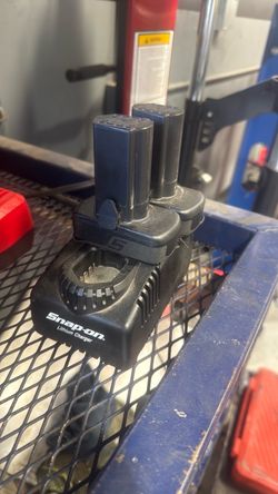 Snap-on Lithium Charger with Two Batteries