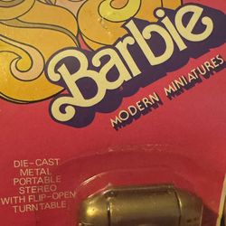 Barbie modern miniatures die-cast metal portable stereo with flip open turntable (1976)