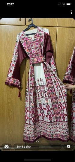 Palestinian thobe medium size