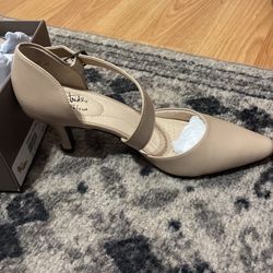 Ladies Shoes