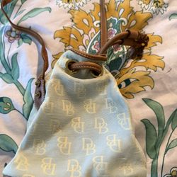 Small Dooney And Burk Bag