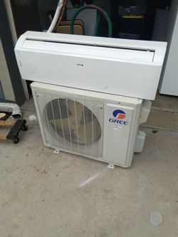 Gree Mini split air conditioner 22,000 BTU.  $540 LOCATED IN THE SEBASTIAN