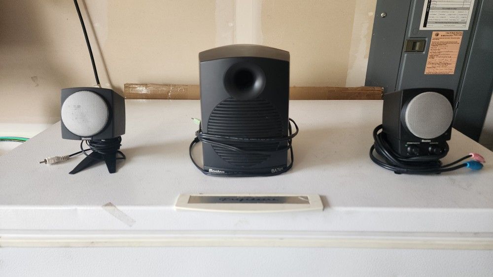 Boston Acoustics BA735 Speaker System