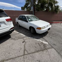 1996 Ford Escort
