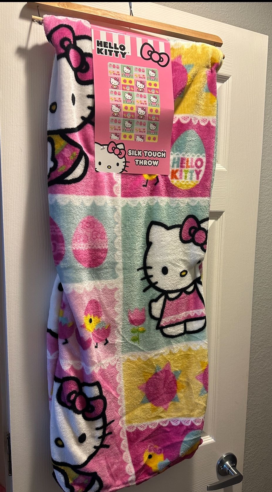 Hello Kitty Easter Blanket