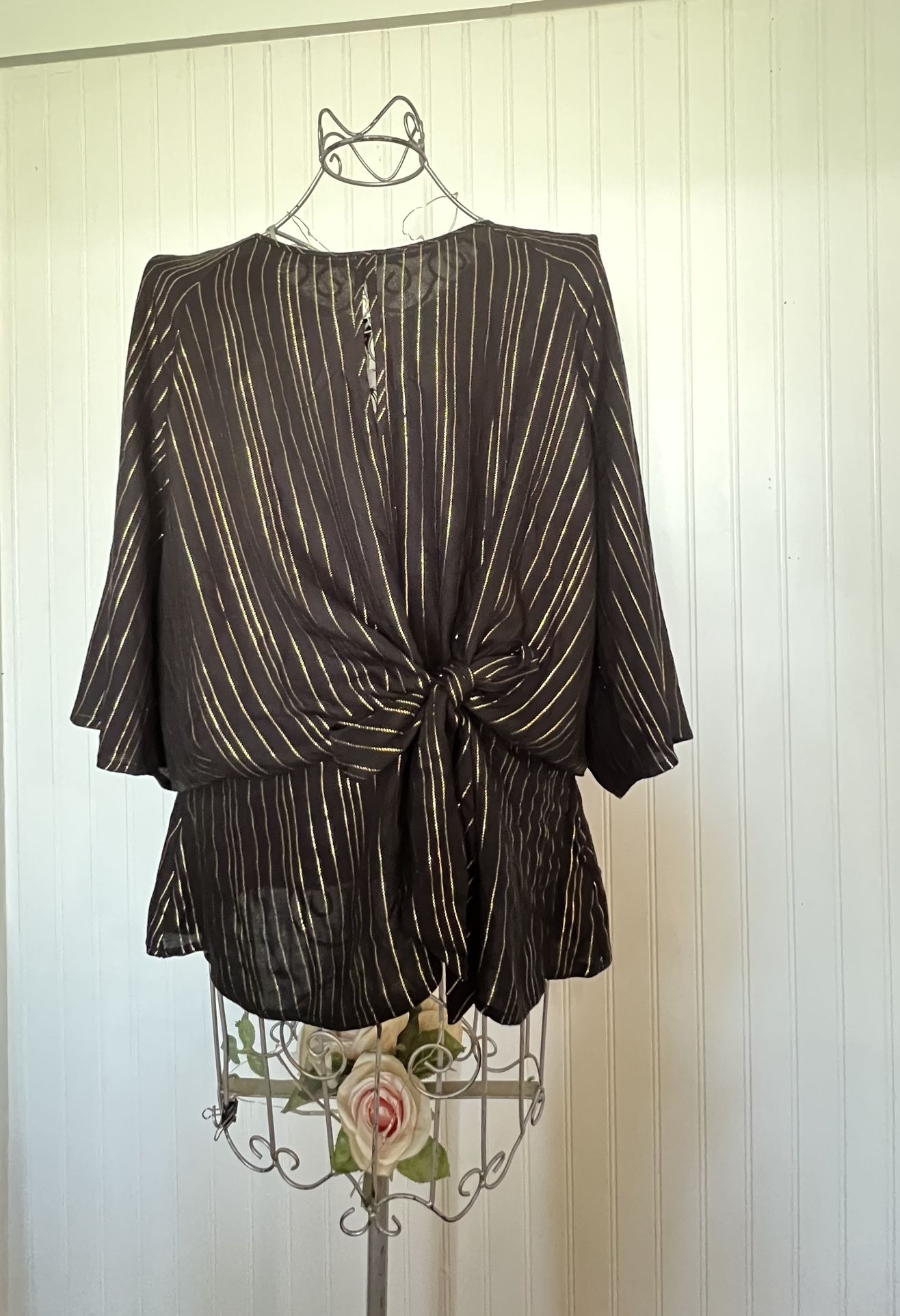 Black Expréss Size XL Blouse’s