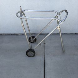 Portable, folding Saddle caddy