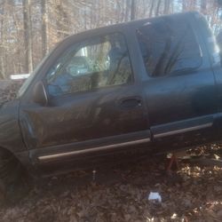 03 Chevy Silverado 4 Parts