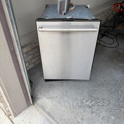 Bosch 800 Series Dishwasher – For Parts or Repair – $200