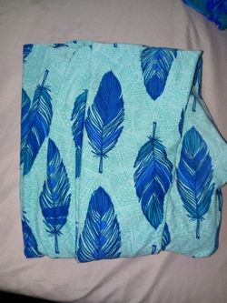 LuLa Roe leggings