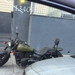 23’ HOND SHADOW PHANTOM 