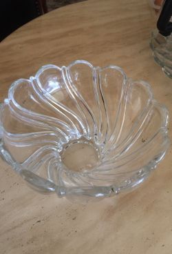 Glass bowl