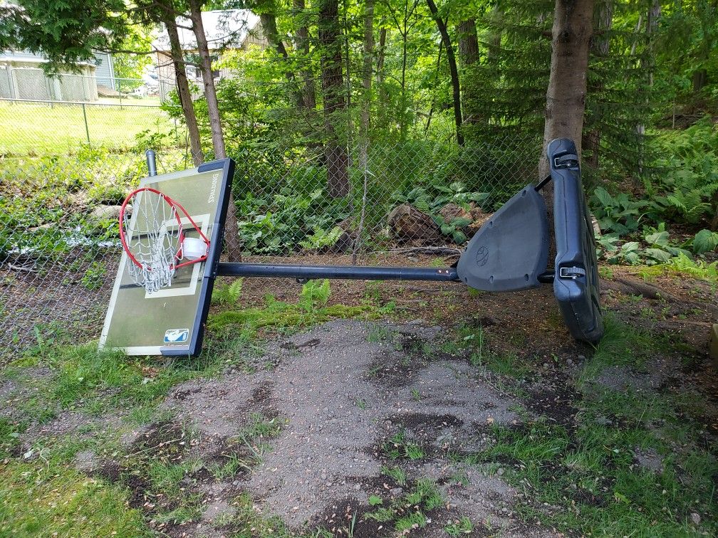 Basketball hoop (sold)