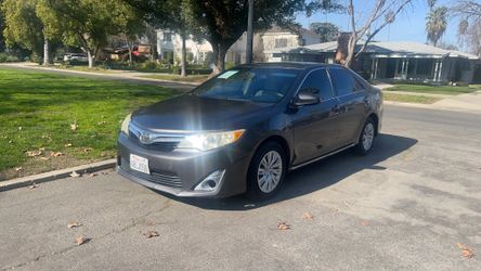  2012 Toyota Camry LE Sedan 4D