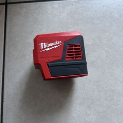 M18 175 Watt Powered Compact Inverter 