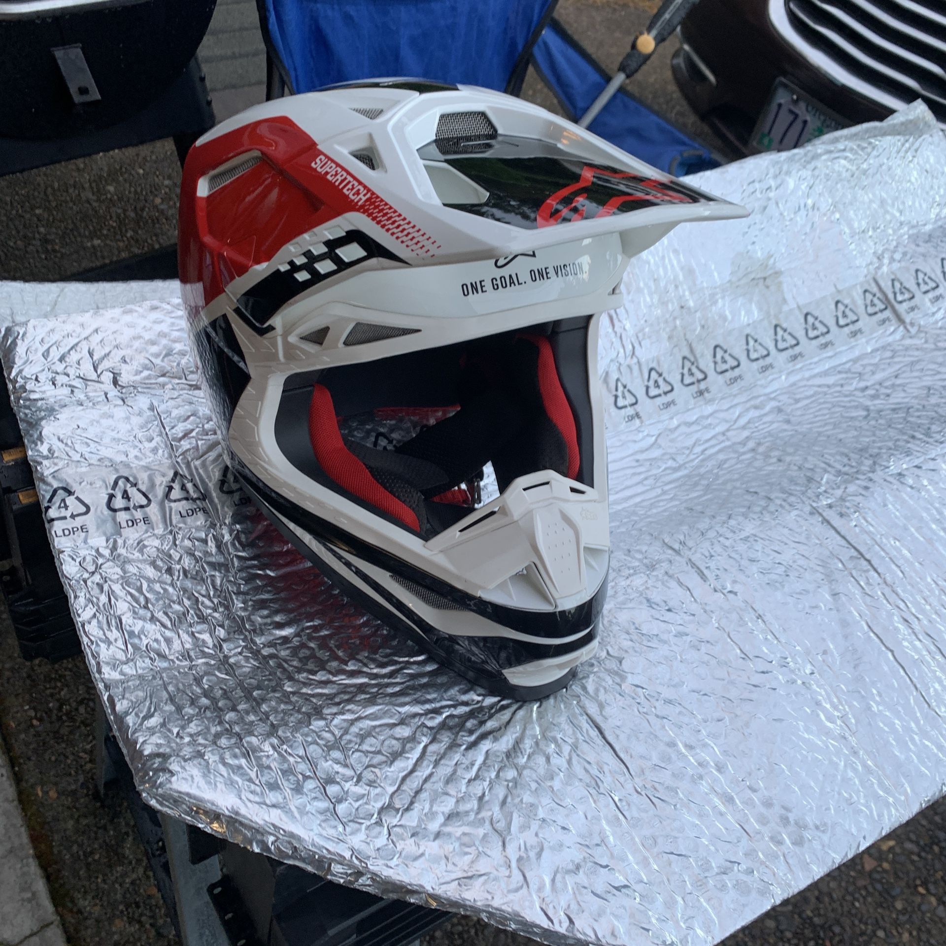 HELMET/ALPINE STARS/SUPERTECH M8