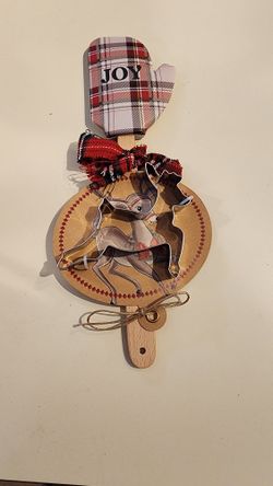 Christmas Spatula And Reindeer Cookie Cutter Set