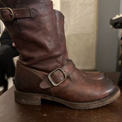 Frye Boots Women’s Size 8