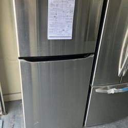 LG Refrigerator 