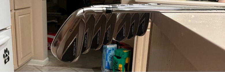 TaylorMade Stealth Irons (Right hand; 4-PW; great condition)