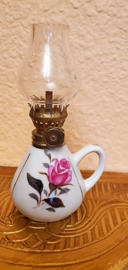 VINTAGE MINI PORCELAIN OIL LAMP & SHADE ROSES GOLD TRIM