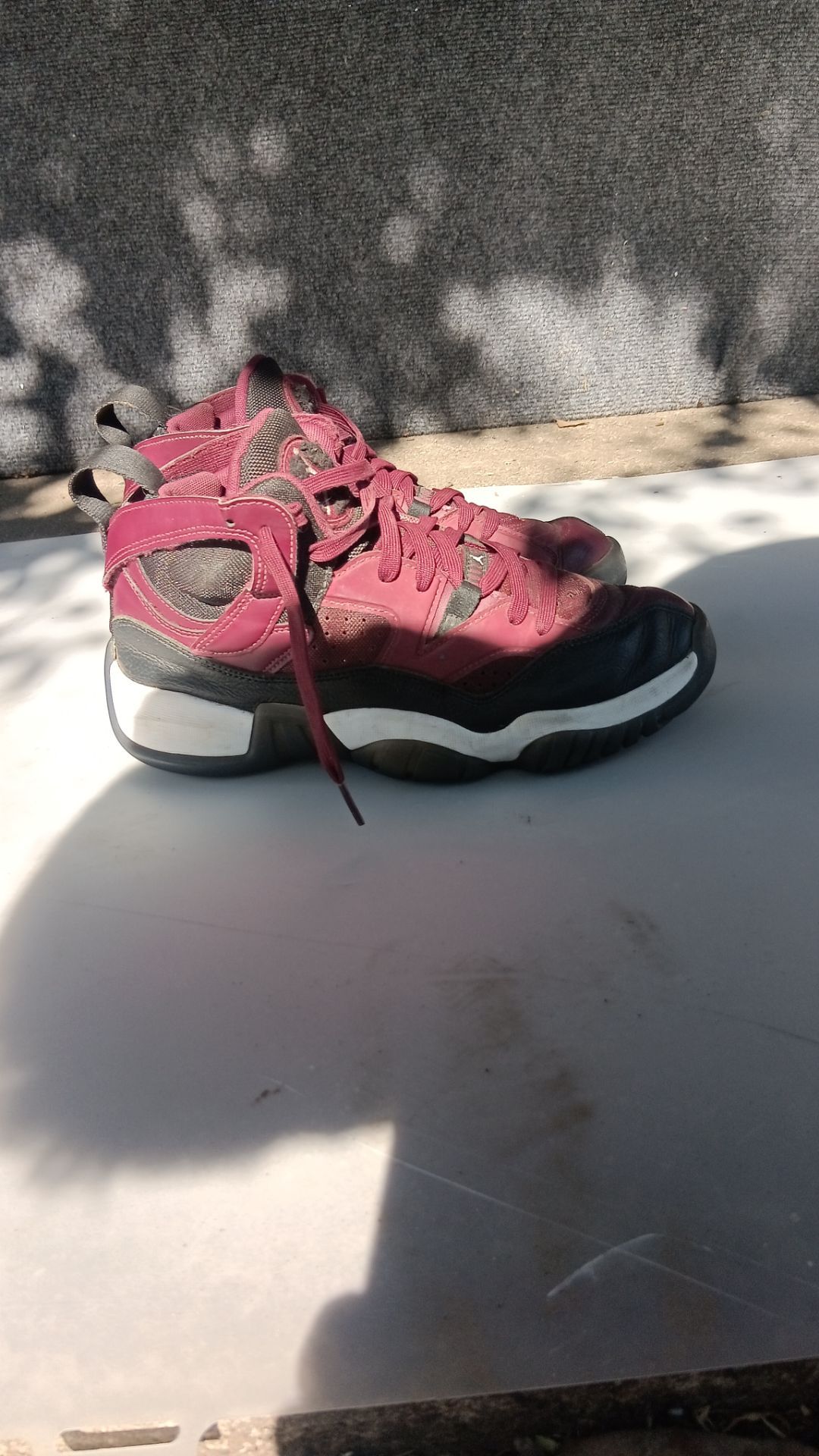 #14 Jordans XIV BURGUNDY