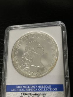 1794 Flowing Hair Silver Dollar (Replica)
