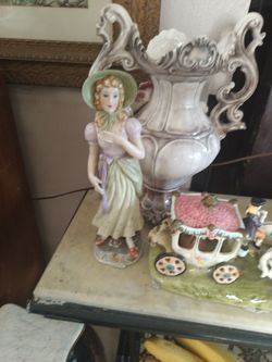Ceramic Vintage Girl 