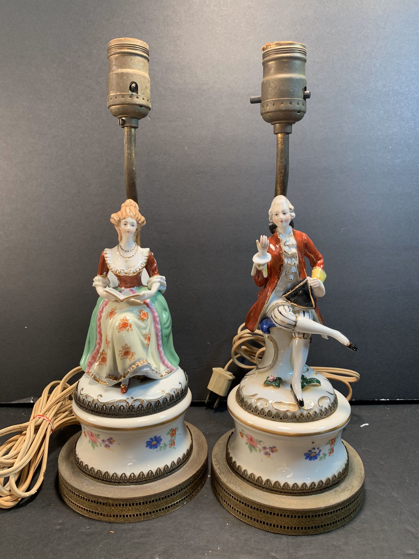Antique Victorian Handpainted Porcelain/Metal Table Lamps (Height: 13-1/2”)