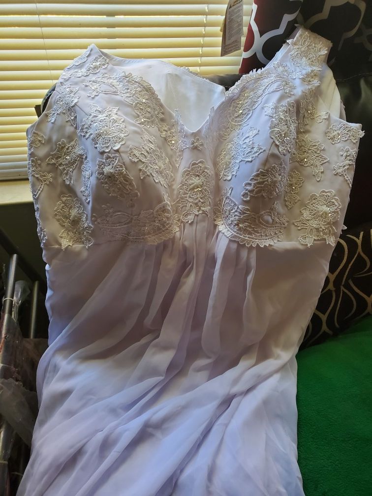 Wedding dress size 24